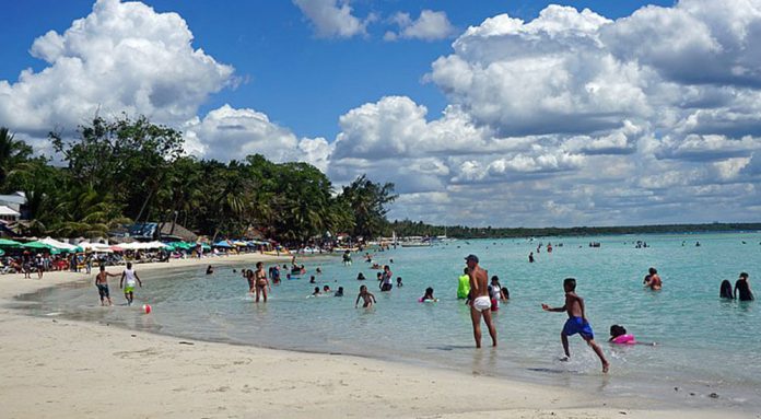 Nachtleben in Boca Chica